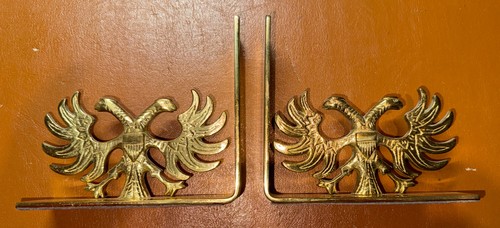 Buchstützen aus massivem