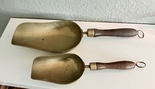 Schaufel aus Messing und Holz