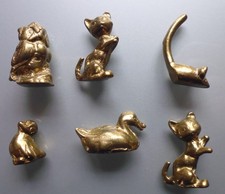 6 kleine Messing Figuren -