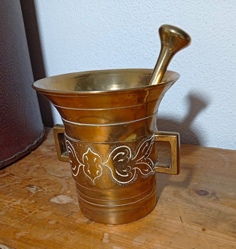 Messing mörser mit stößel - mit,